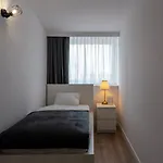 Ecostay Kasztanowa 18 - 3 Bedroom Business House With Parking * シロダ・ヴィエルコポルスカ