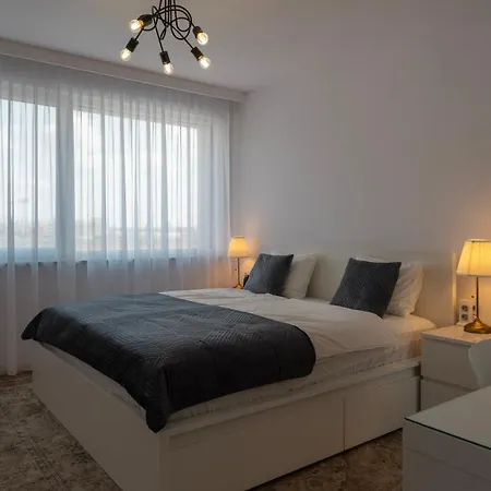 Ecostay Kasztanowa 18 - 3 Bedroom Business House With Parking *