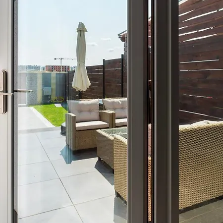 Apartment Work & Travel _ Ecostay _ *